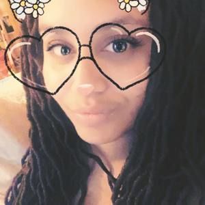 Meet your Posher, Tiffany