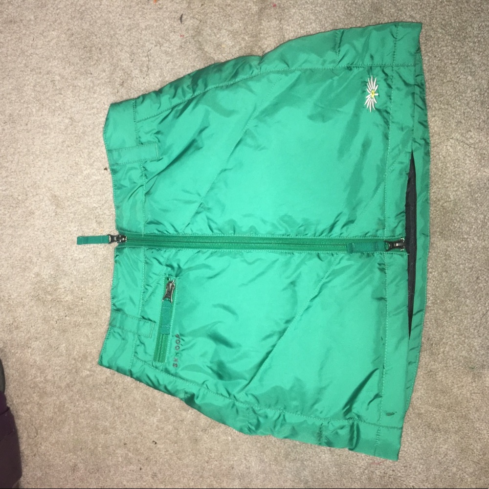 Green skhoop snow skirt XS❤️❤️