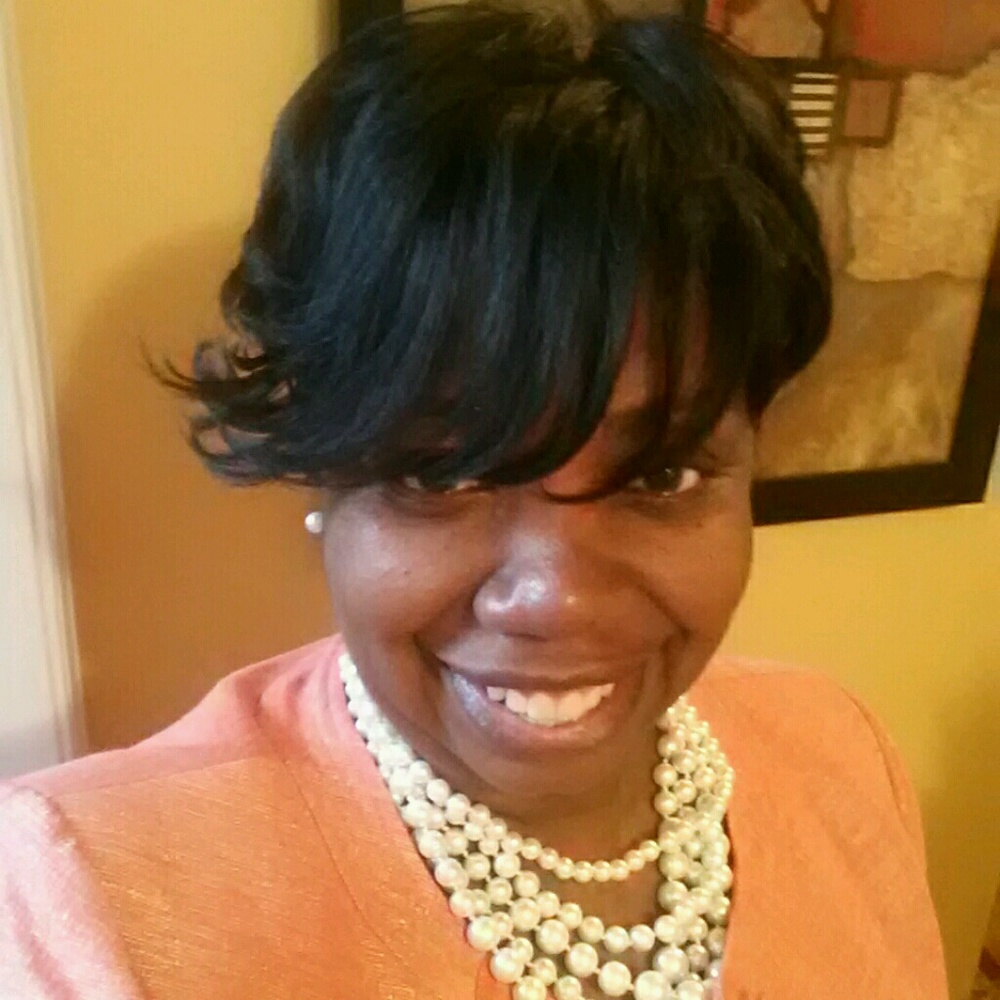 Meet your Posher, Shirlean