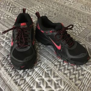 Nike air trail ridge sneakers, brand new women's 7