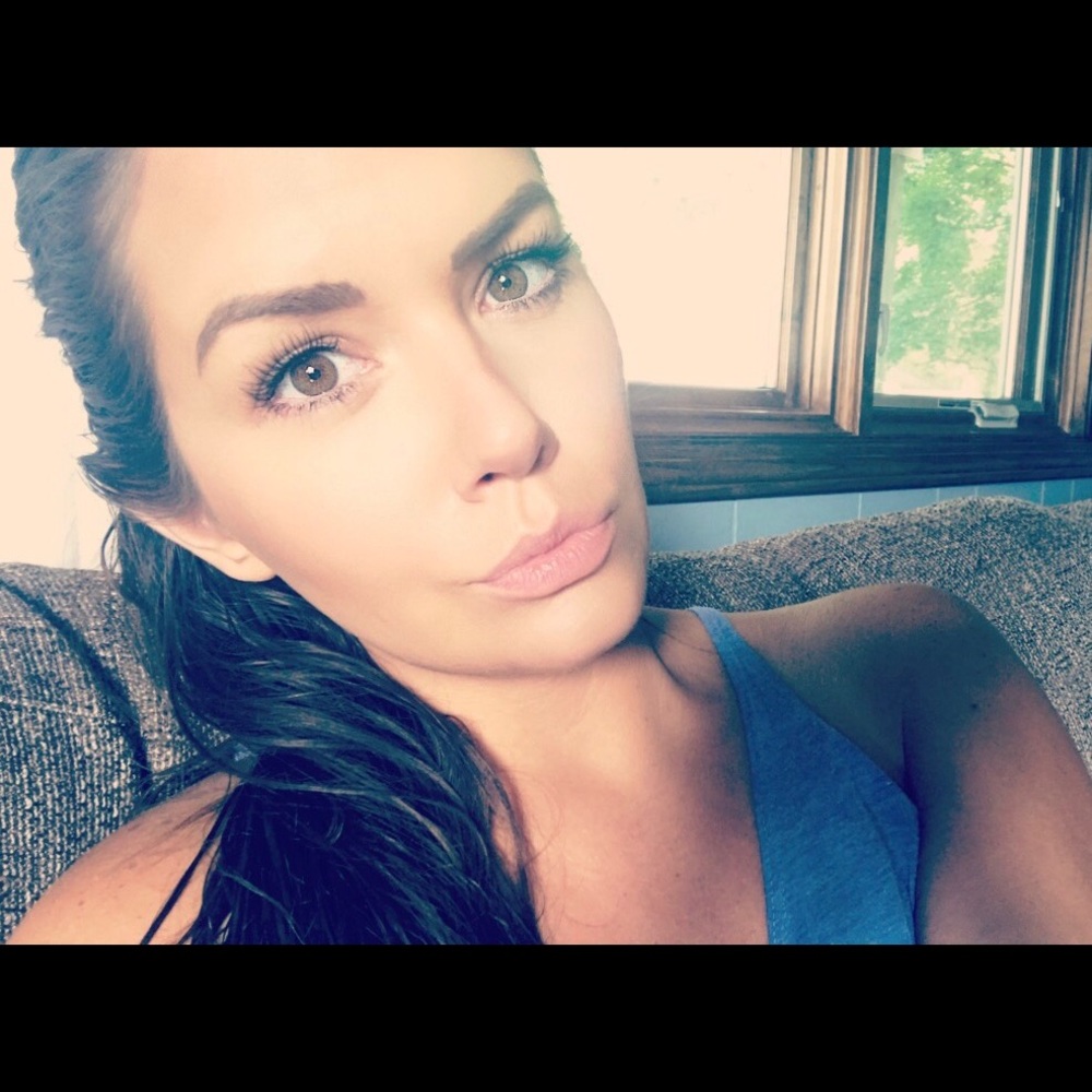 Meet your Posher, Annabelle