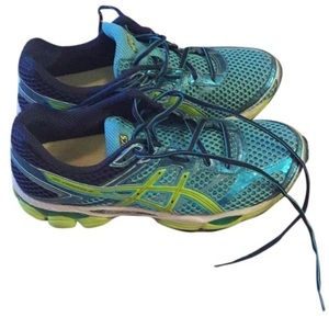 Asics Cumulus 16 women's size 10