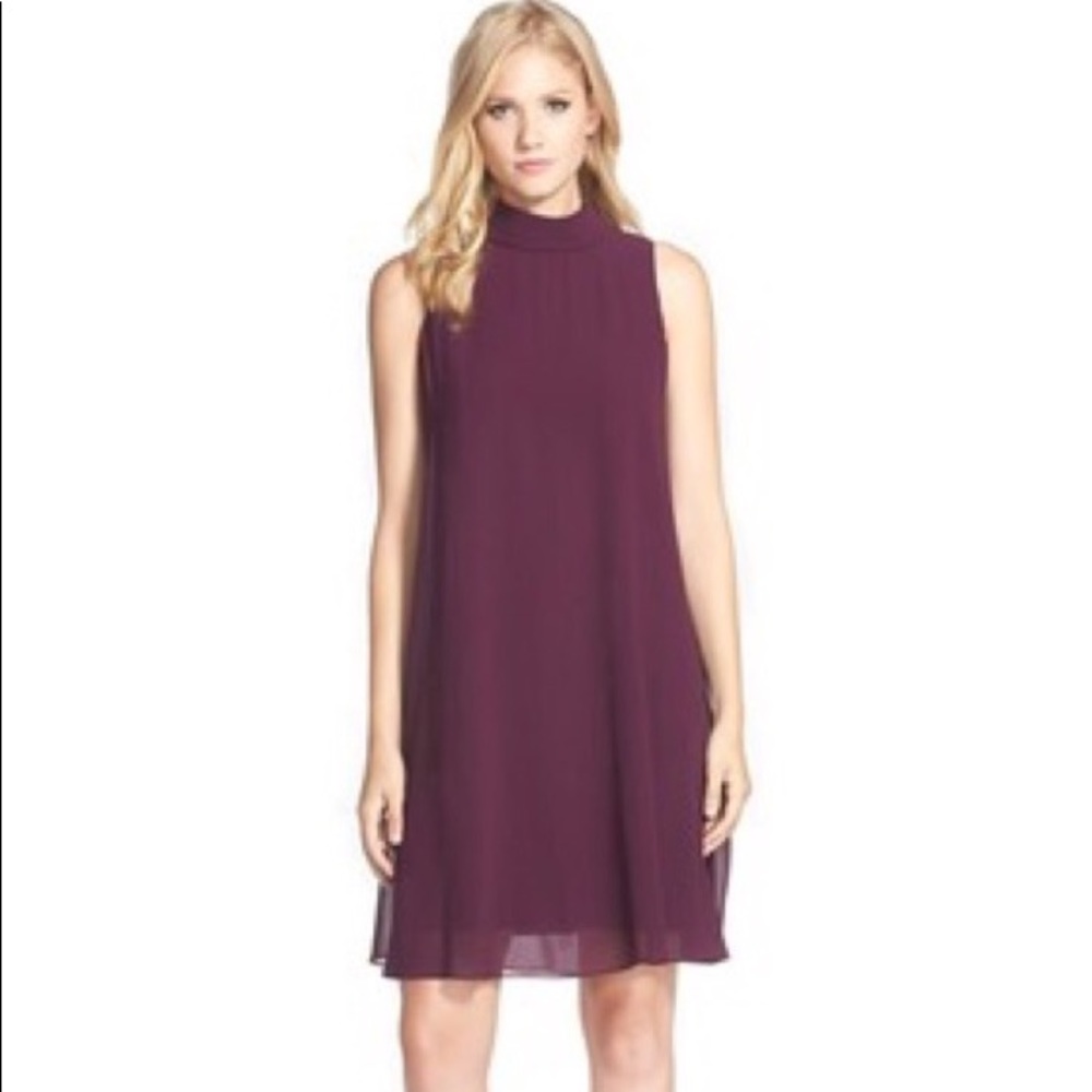 Vince Camuto High neck chiffon trapeze dress