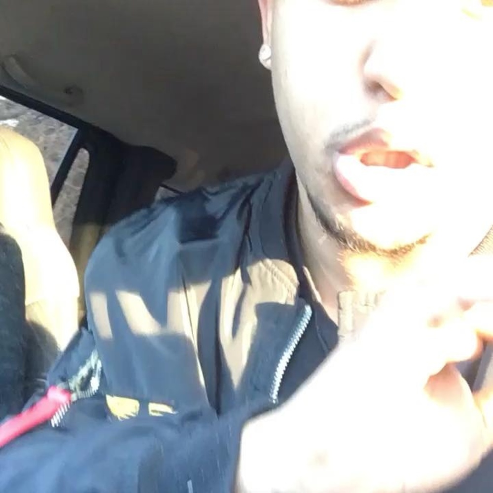 Meet your Posher, Luis