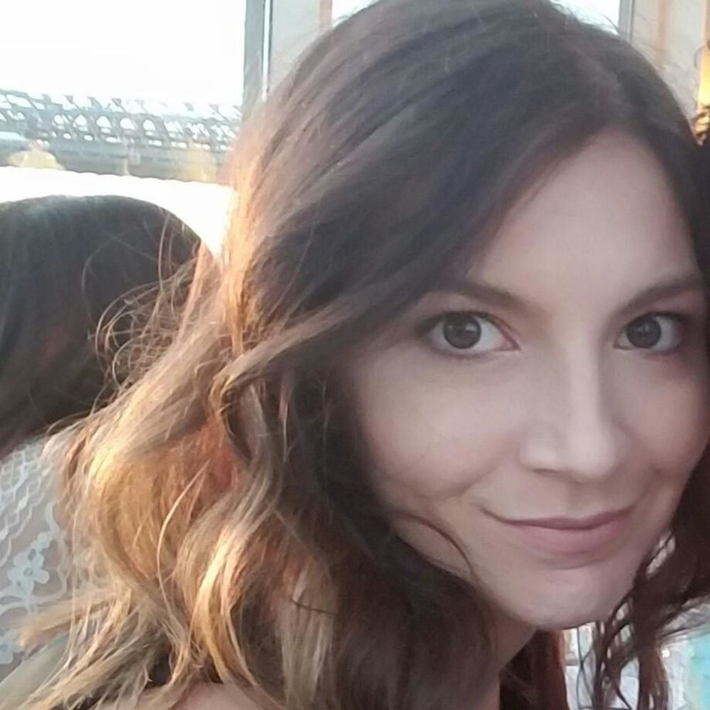 Meet your Posher, Dana