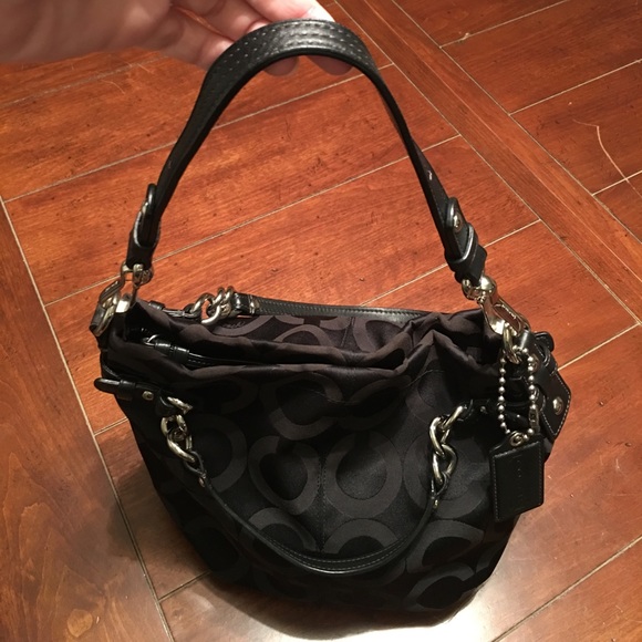 Coach purse - AUTHENTIC - Picture 2 of 8