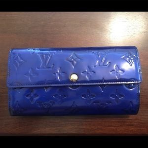 🔴SOLD🔴 Louis Vuitton Vernis Sarah Wallet