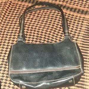 Black purse