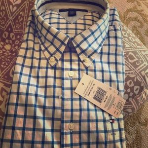 Tommy Hilfiger Mens xl/xg long sleeve button up.
