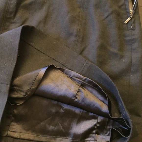 Pre owned Bebe dress (top is ivory blouse lace) - Picture 8 of 8