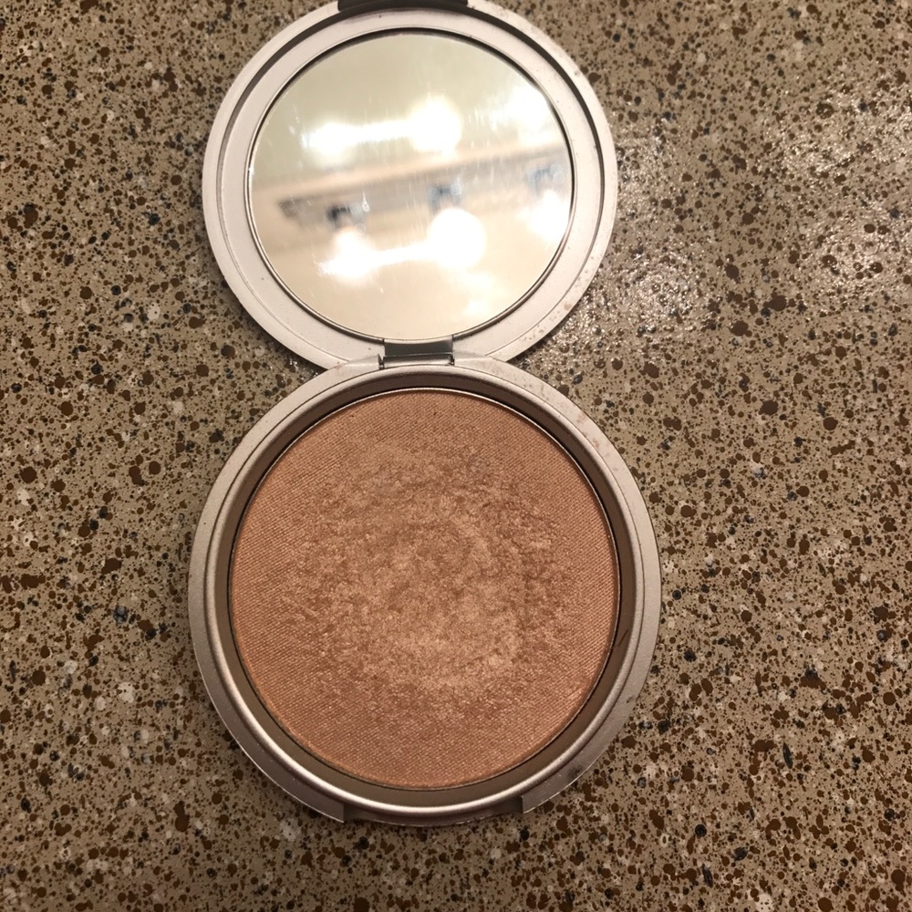 Luminizer - Picture 2 of 3