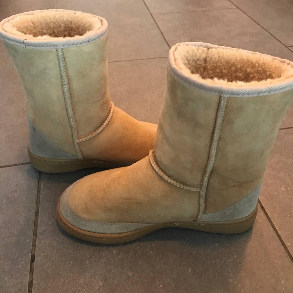Original classic Uggs from the 90's. - Picture 4 of 8