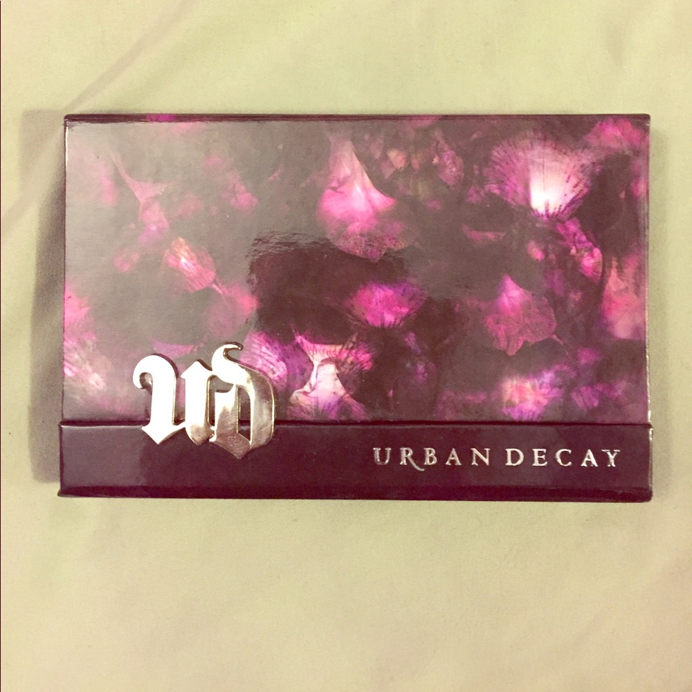 Urban Decay shadow box pallet