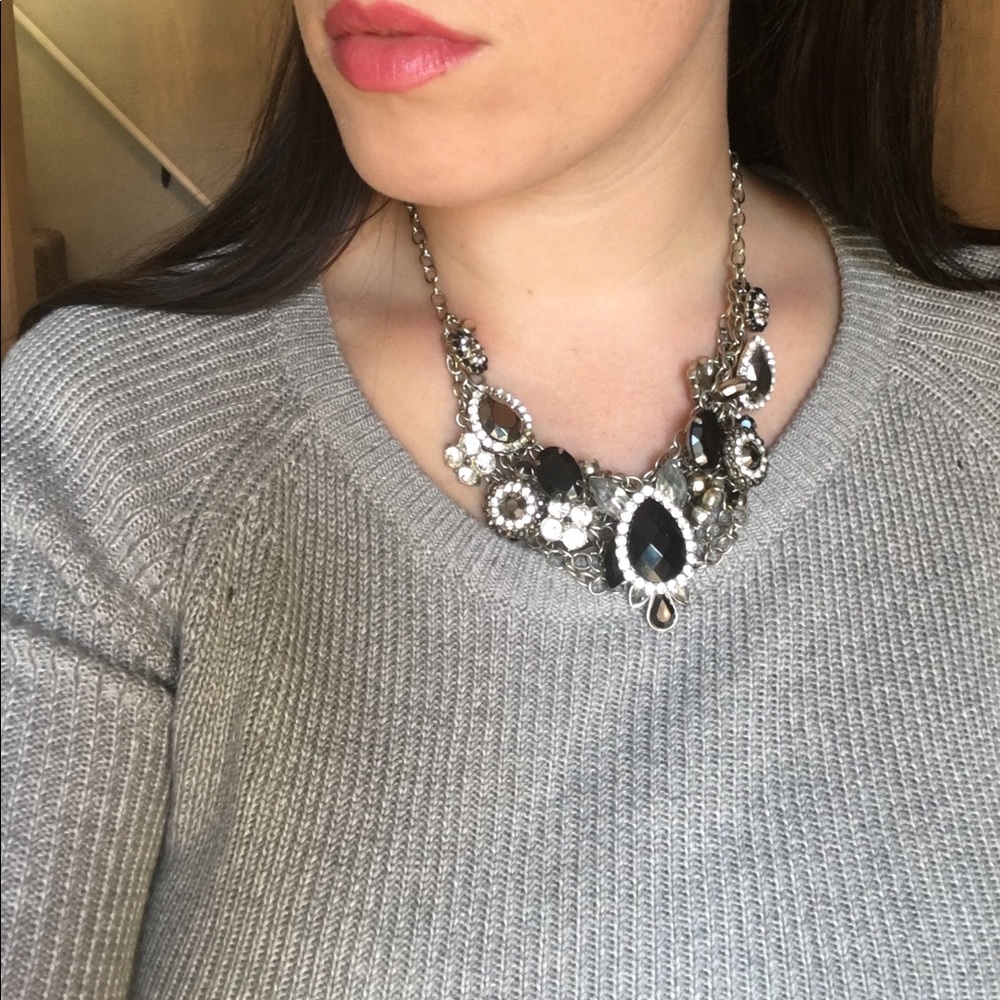 ✨ Free with Purchase Funky Necklace