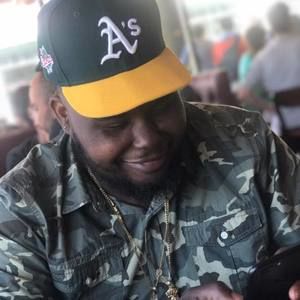 Meet your Posher, Gregory