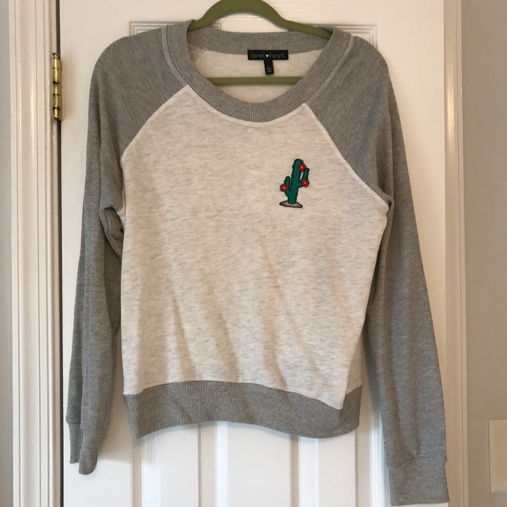 Super cute grey Cactus sweater w/ embroidery