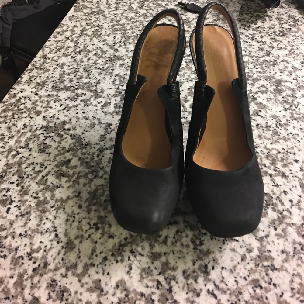 Lamb Heels - image 3