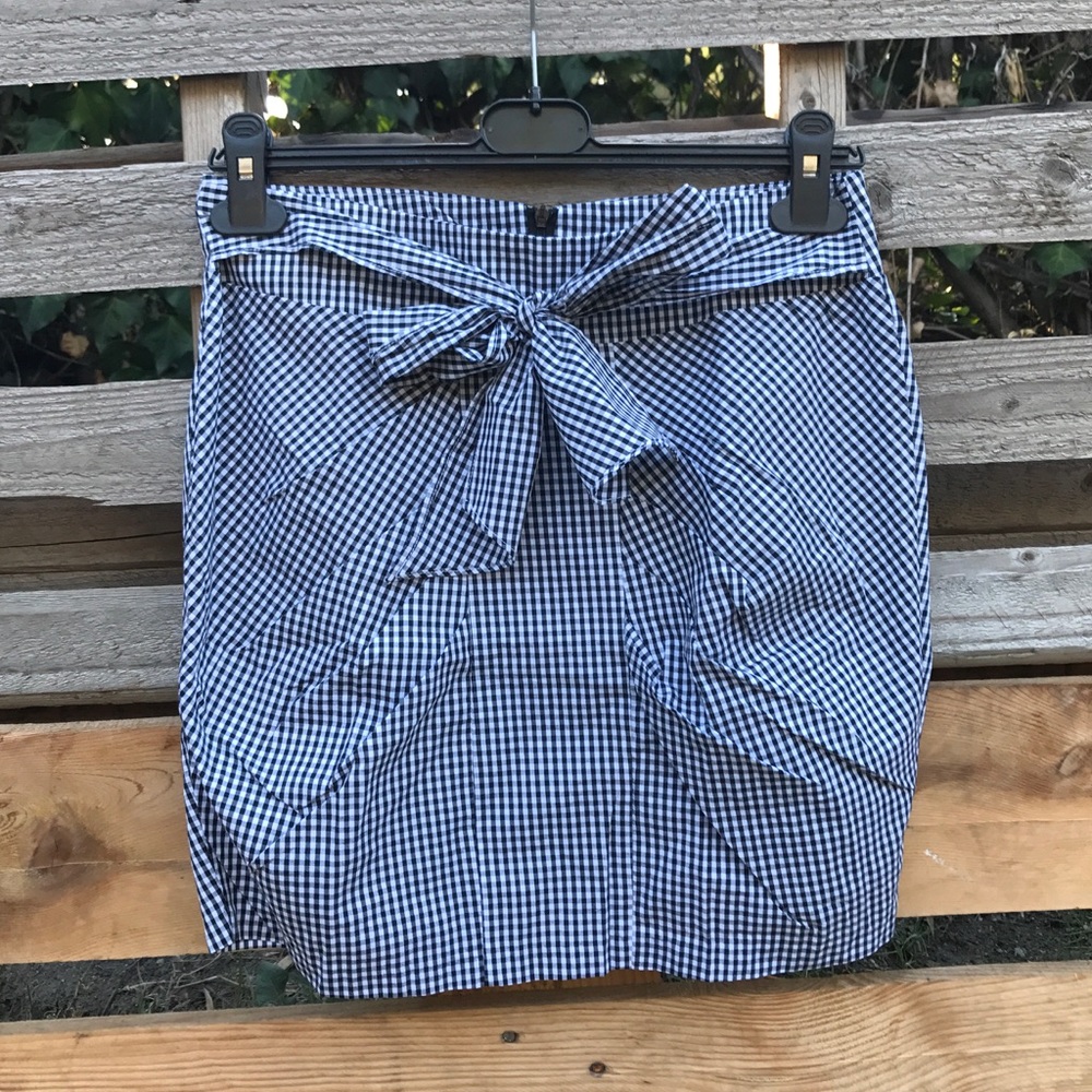 Gingham Srunched Skirt