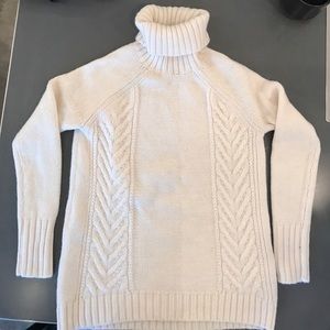 White turtleneck sweater