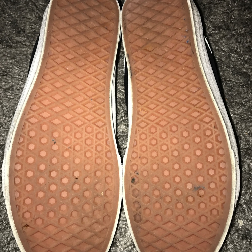 Vans - Picture 4 of 4