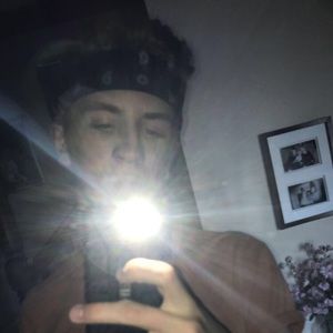 Meet your Posher, Brett