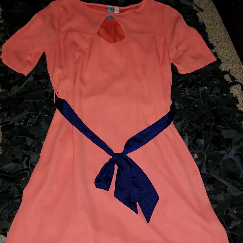 Orange short sleeve dress