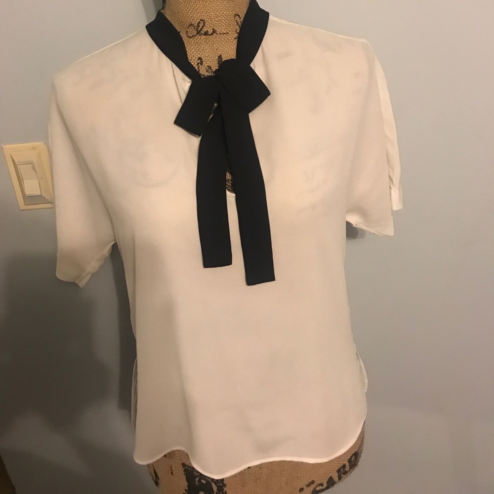 Ivory White Tie-up Blouse
