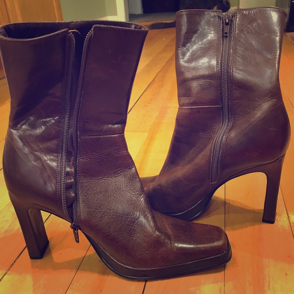 Steve Madden boots