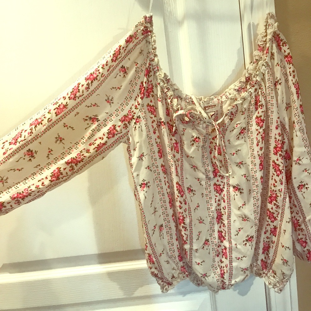 Floral off the shoulder shirt