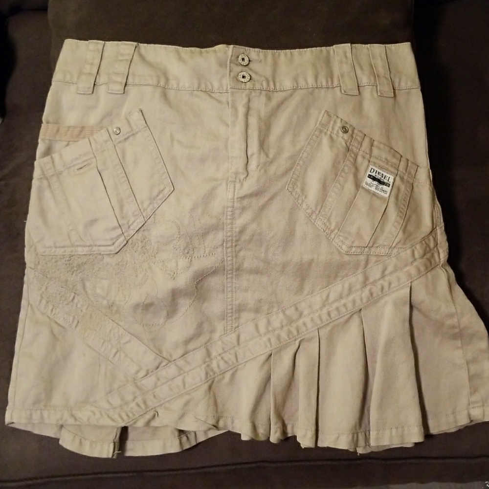 Diesel skirt