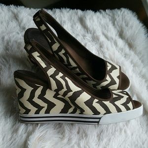 👋Offers! Coach zebra wedge sneaker peep toe heel