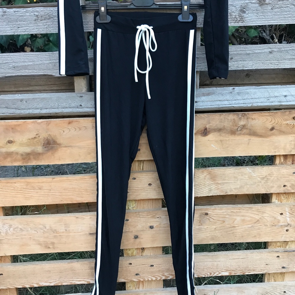 Fashion Nova Tracksuit - Picture 3 of 6
