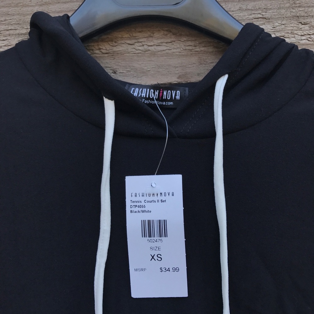 Fashion Nova Tracksuit - Picture 4 of 6