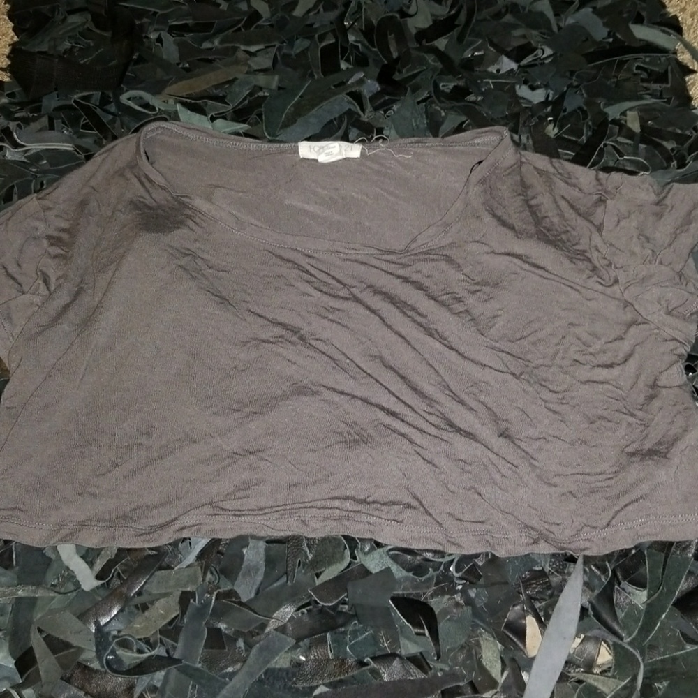 Grey crop top