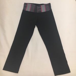Lululemon Women's Cropped Leggings Size 4