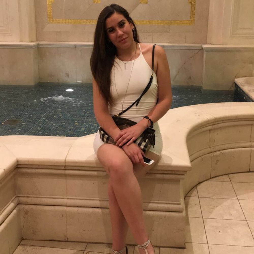 Meet your Posher, Kristine