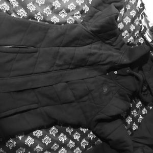 SIZE MEDIUM NORTH FACE COAT!!