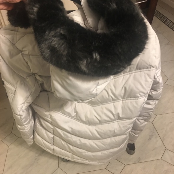 Calvin Klein Winter Jacket size Small - Picture 2 of 3