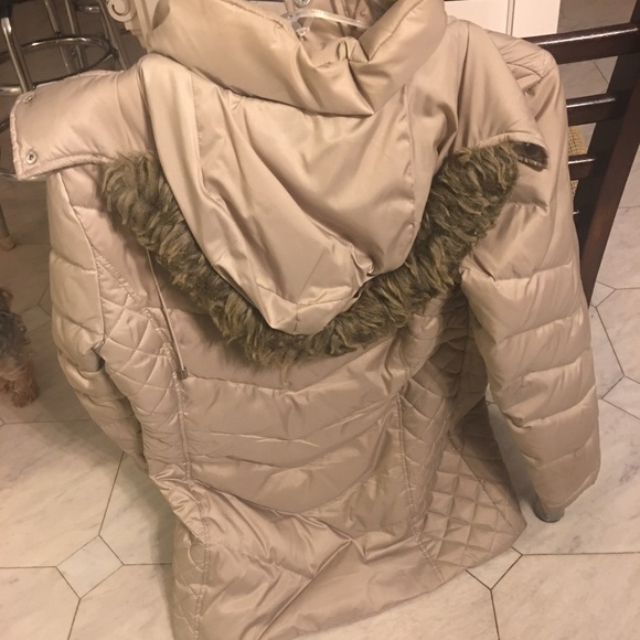 Kenneth Cole Reaction Winter Down Jacket size M - Picture 2 of 3