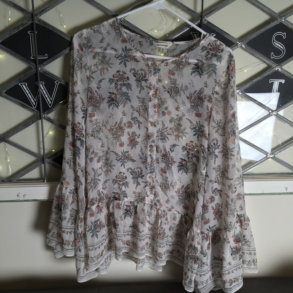 Max Studio Bell Sleeve Blouse