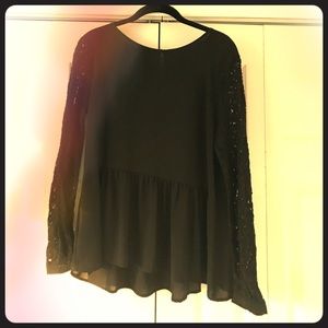 Long sleeved lace Loft shirt