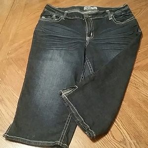 Jean Capris Dark Washed Denim