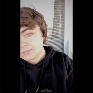 Meet your Posher, Thomas