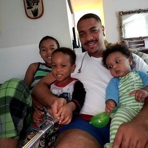 Meet your Posher, Taina