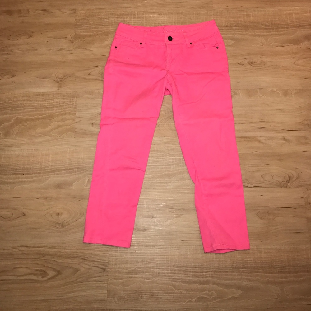 Hot pink skinny capris size-1/2