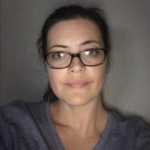 Meet your Posher, Dolores