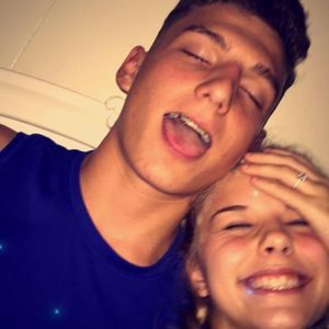 Meet your Posher, Gregory