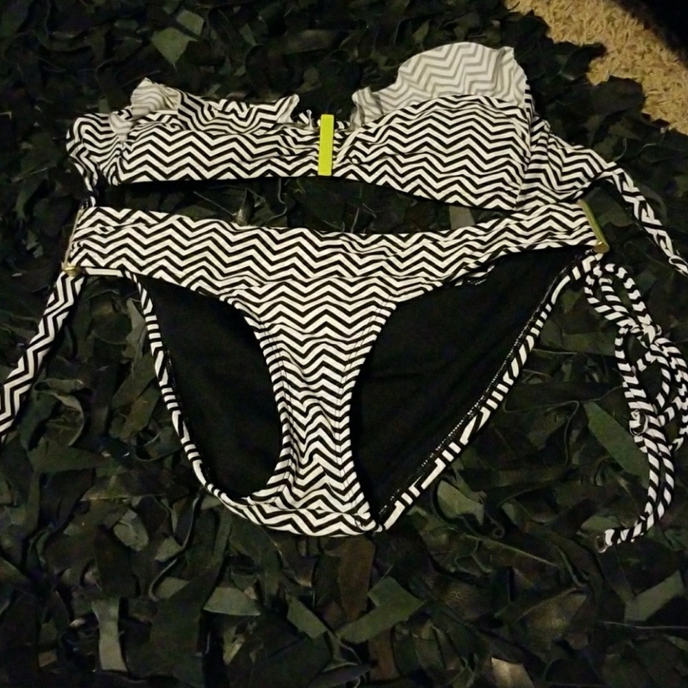 Two piece swim suite