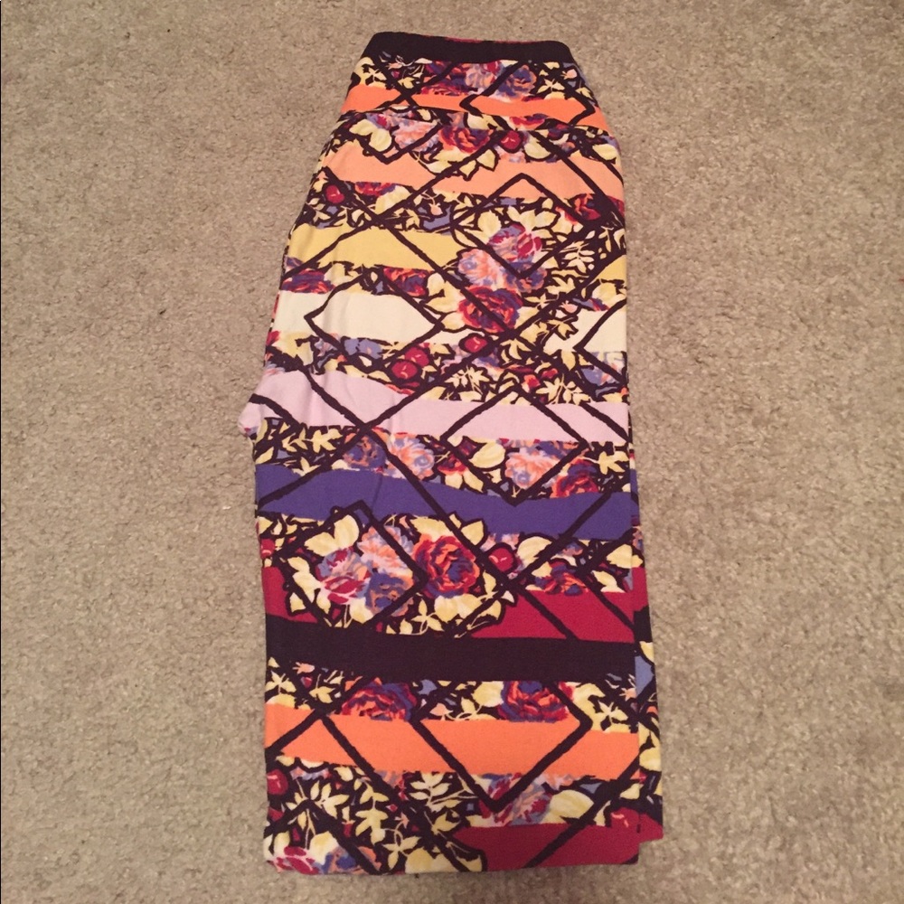 LuLaRoe leggings
