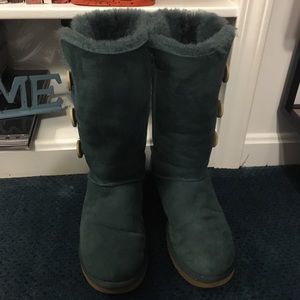 Teal ugg boots size 8
